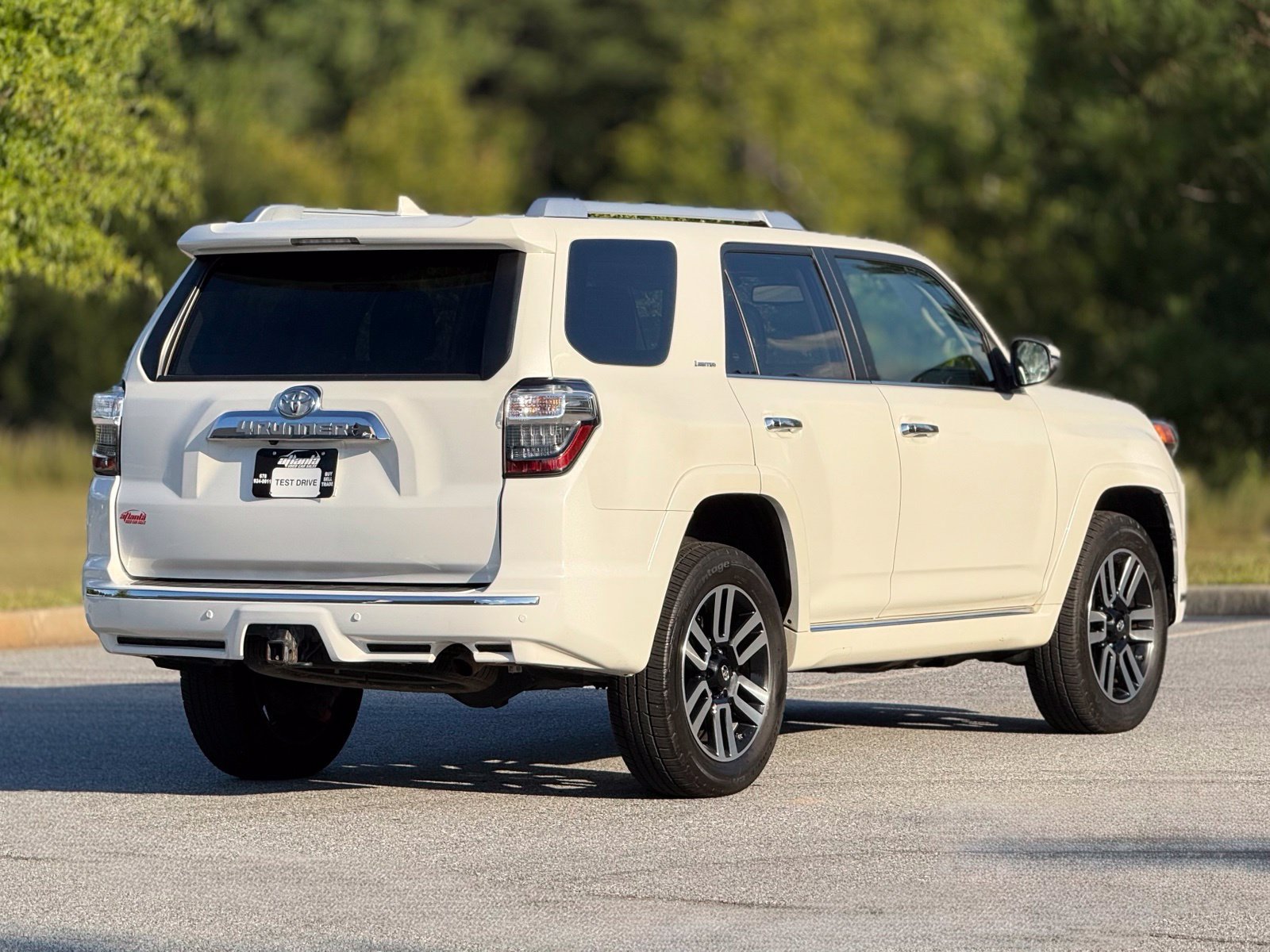 Used 2019 Toyota 4Runner Limited AWD/4WD image 10