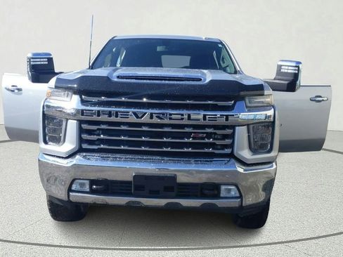Used 2021 Chevrolet Silverado 2500 LTZ w/ Z71 Off-Road Package AWD/4WD image 9