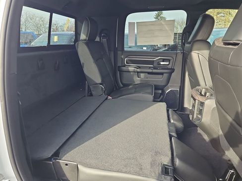 New 2026 RAM 2500 Laramie w/ Night Edition AWD/4WD image 30