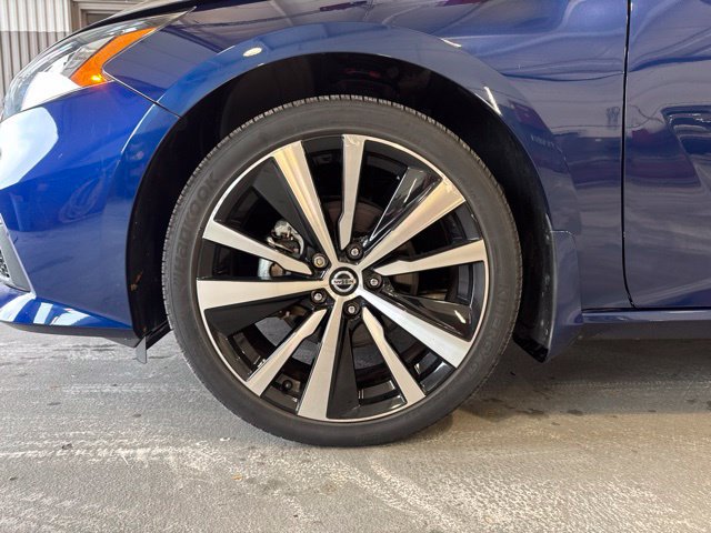 Used 2022 Nissan Altima 2.5 SR AWD/4WD image 30