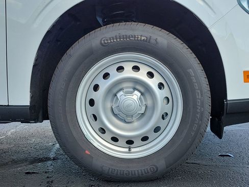 New 2025 Ford Maverick XL w/ 4K Tow Package image 9