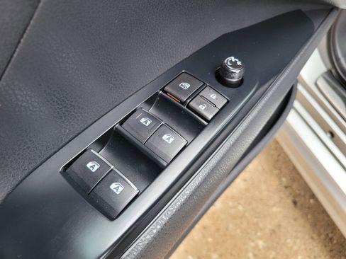 Used 2018 Toyota Camry XSE image 20