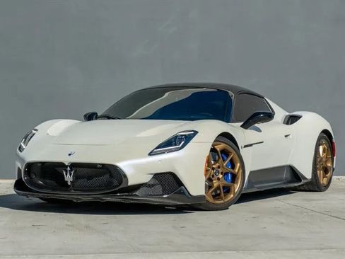 Used 2022 Maserati MC20 Coupe image 6