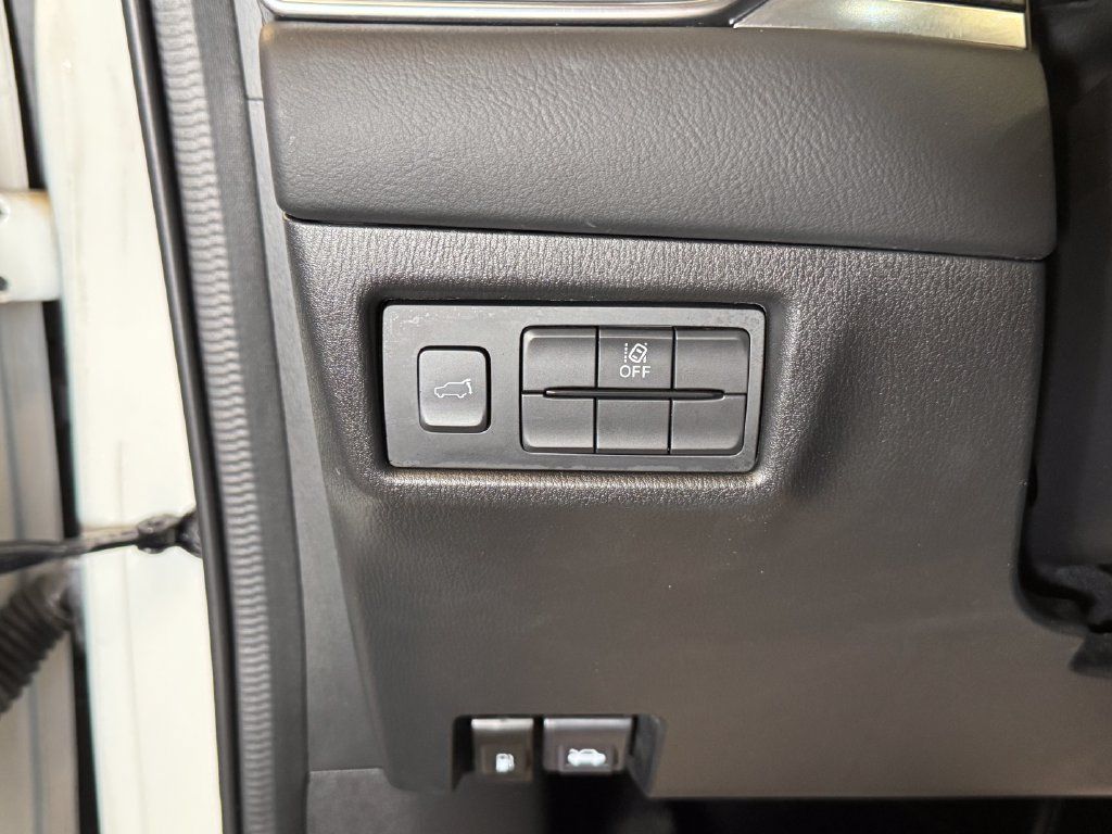 Used 2024 MAZDA CX-5 Carbon Edition AWD/4WD image 18