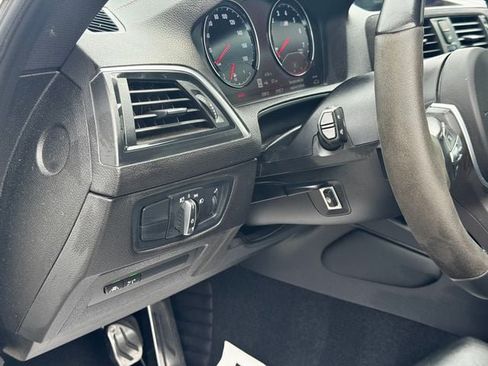 Used 2018 BMW M2 RWD image 14