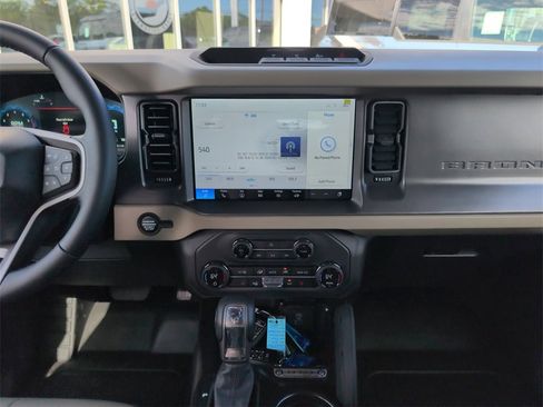 New 2025 Ford Bronco Big Bend w/ Black Diamond Package image 16