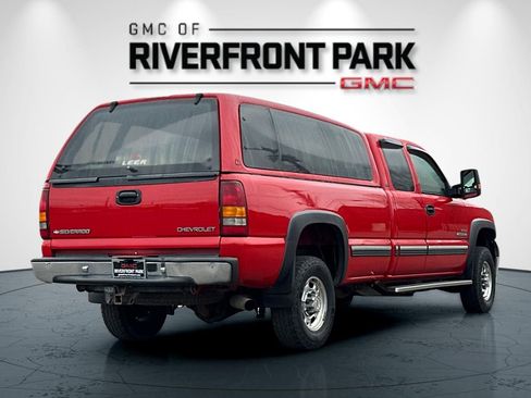 Used 2001 Chevrolet Silverado 2500 LT RWD image 3