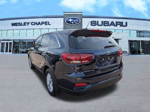 Used 2020 Kia Sorento LX image 7