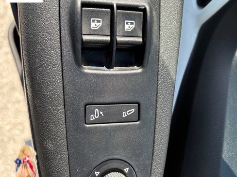 Used 2025 RAM ProMaster 2500 w/ Convenience Group FWD image 35