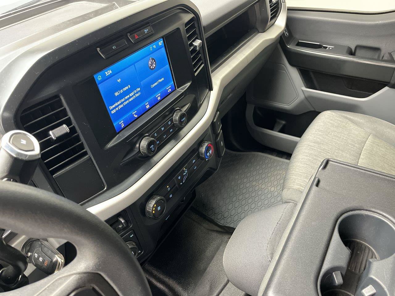 Used 2022 Ford F150 XL w/ Equipment Group 101A High AWD/4WD image 17
