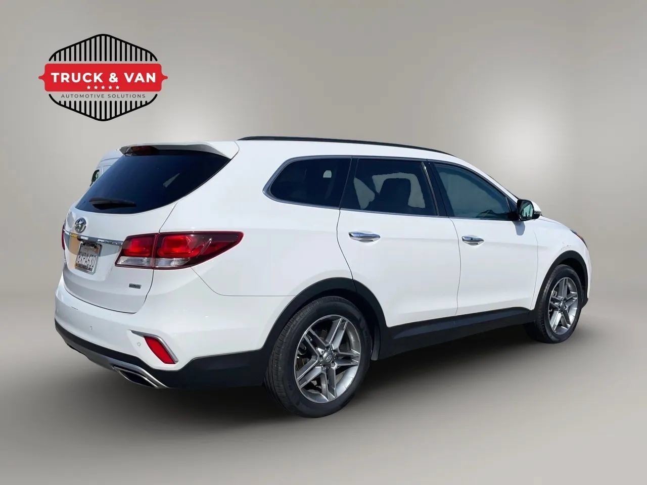 Used 2018 Hyundai Santa Fe FWD image 6