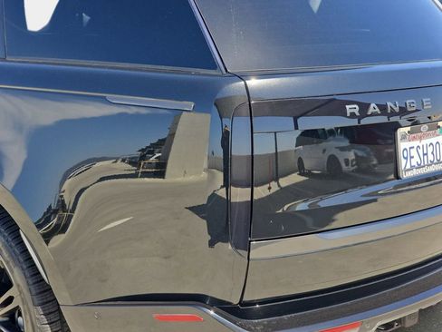 Certified 2023 Land Rover Range Rover SE AWD/4WD image 4