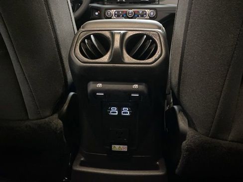 Used 2025 Jeep Wrangler Unlimited Sahara w/ Safety Group AWD/4WD image 74