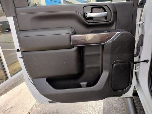 Used 2023 Chevrolet Silverado 2500 LTZ w/ LTZ Plus Package image 18