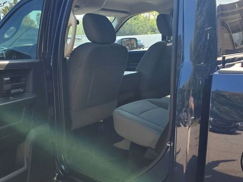 Used 2014 RAM 1500 Express AWD/4WD image 36