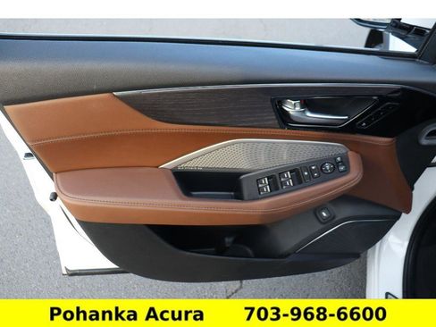 Used 2024 Acura MDX SH-AWD w/ Advance Package image 25