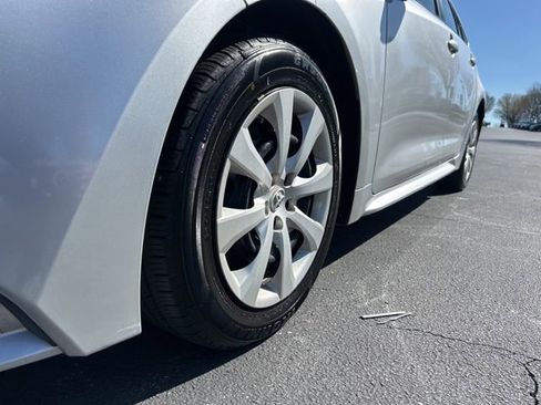 Used 2024 Toyota Corolla LE image 10