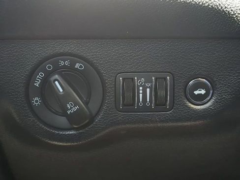Used 2020 Dodge Challenger GT w/ Driver Convenience Group RWD image 24