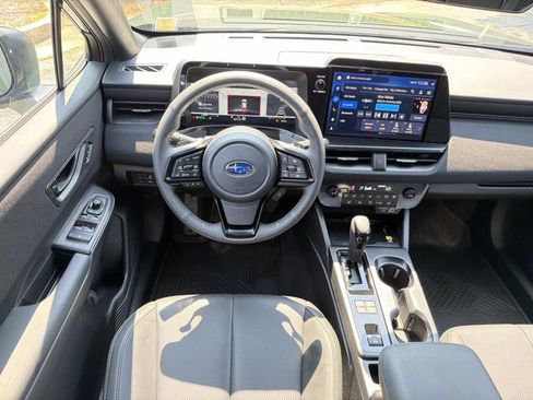 Used 2026 Subaru Outback Limited AWD/4WD image 25
