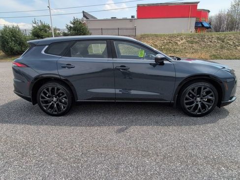 Certified 2025 Toyota Crown Signia w/ Advanced Technology Package image 8