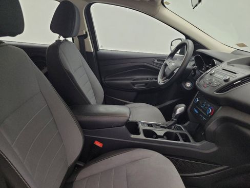 Used 2017 Ford Escape S FWD image 21