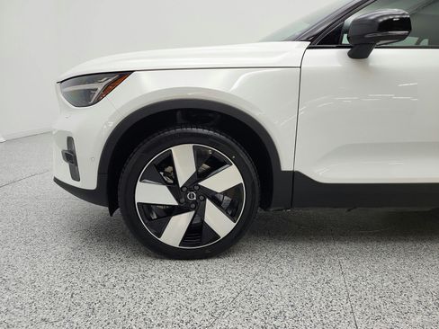 Used 2023 Volvo XC40 Recharge Ultimate w/ Protection Package Premier AWD/4WD image 30