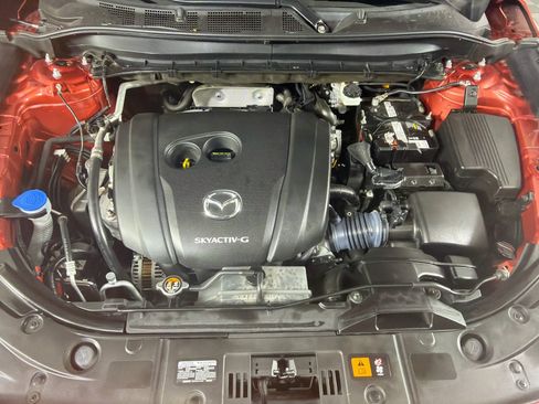 Used 2020 MAZDA CX-5 Touring FWD image 33