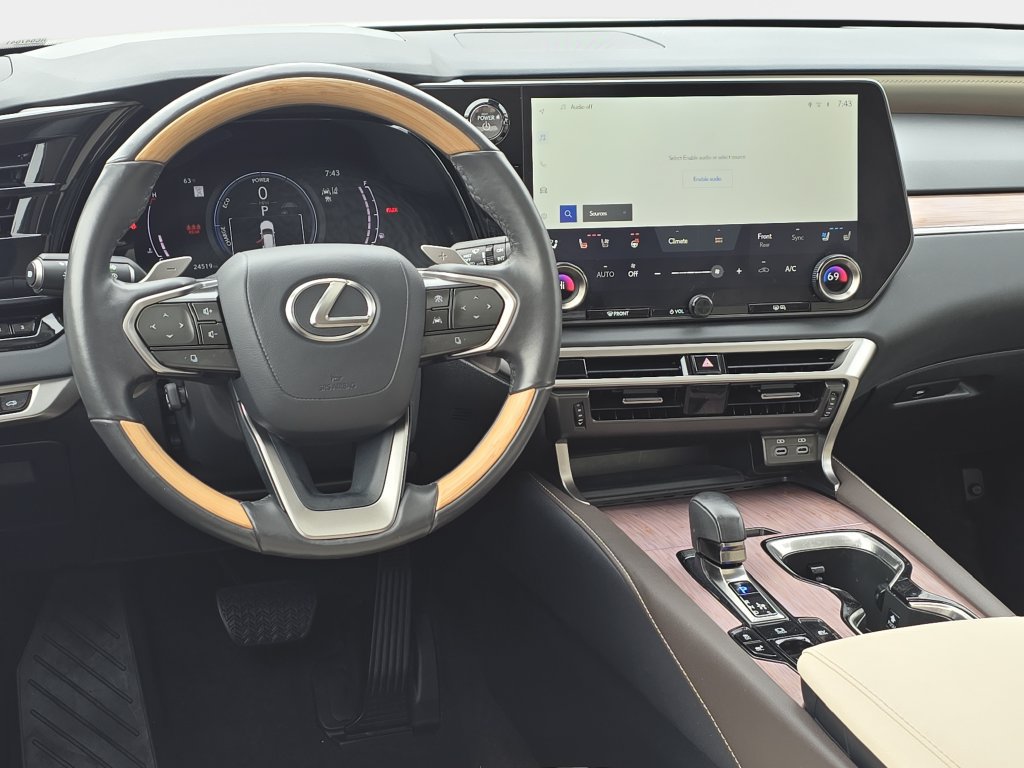 Used 2024 Lexus RX 350 w/ Technology Package AWD/4WD image 19