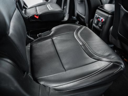 Used 2020 Ford Explorer ST w/ ST Street Pack image 42