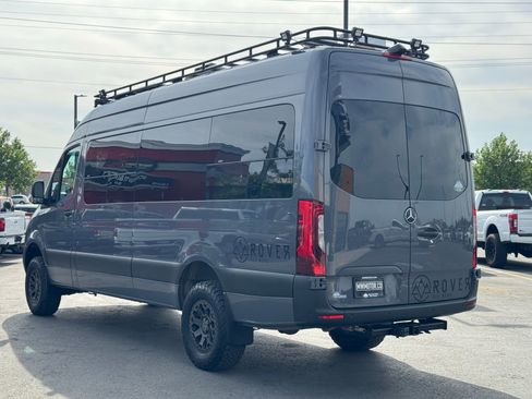 Used 2020 Mercedes-Benz Sprinter 2500 image 11