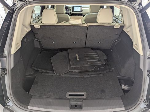 Used 2023 Nissan Rogue SL w/ SL Premium Package image 17