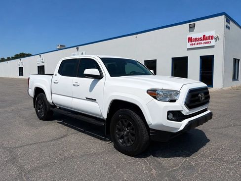 Used 2021 Toyota Tacoma SR5 w/ SR5 Appearance Package (SM) RWD image 1