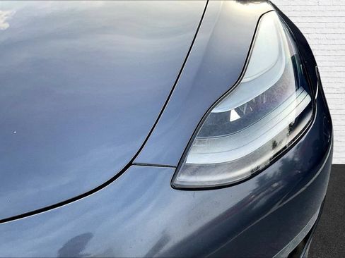 Used 2022 Tesla Model 3 Standard Range RWD image 26