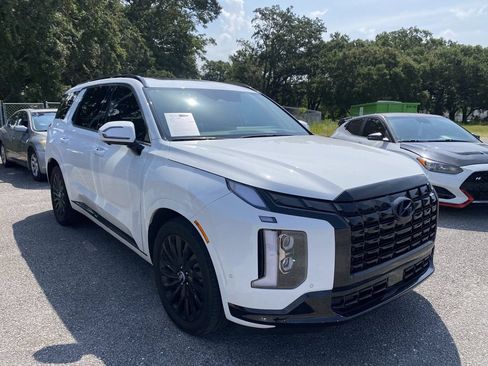 Certified 2025 Hyundai Palisade Calligraphy AWD/4WD image 2