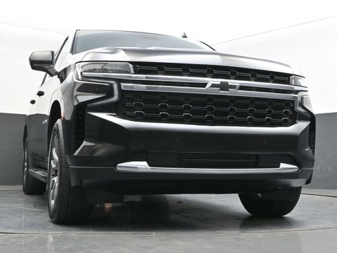 Used 2024 Chevrolet Suburban LS w/ Driver Alert Package image 39