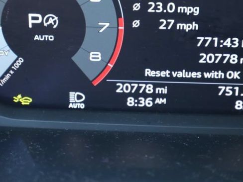 Used 2024 Audi Q3 2.0T Premium Plus w/ Premium Plus Package AWD/4WD image 10