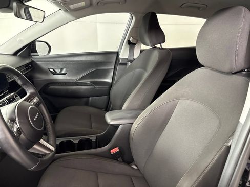Used 2024 Hyundai Kona SEL FWD image 24