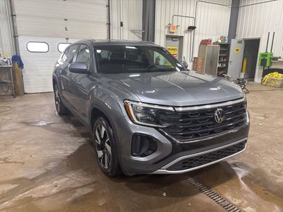 Used 2025 Volkswagen Atlas Cross Sport SE