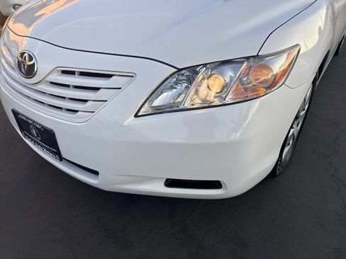 Used 2009 Toyota Camry LE image 32
