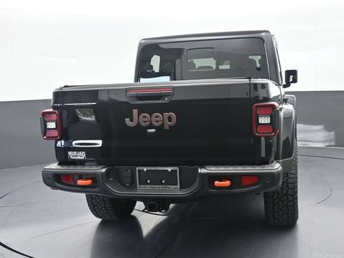 Used 2026 Jeep Gladiator Mojave AWD/4WD image 5