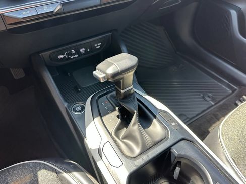 Used 2025 Kia K4 GT-Line FWD image 14