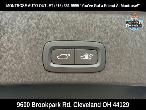 Used 2023 Volvo XC40 B5 Core image 42