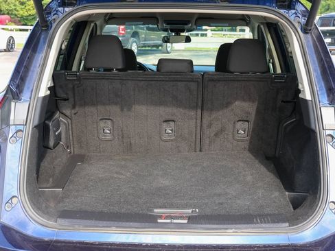Used 2025 Nissan Rogue SV AWD/4WD image 31