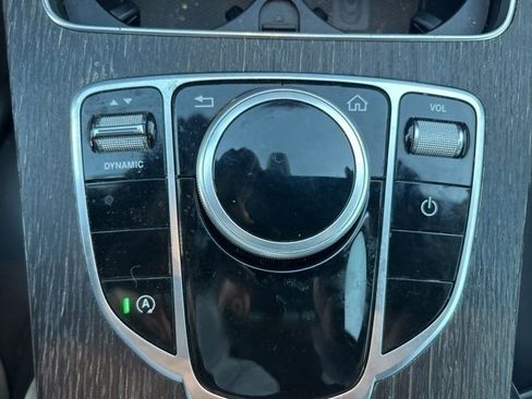 Used 2020 Mercedes-Benz C 300 Sedan image 11