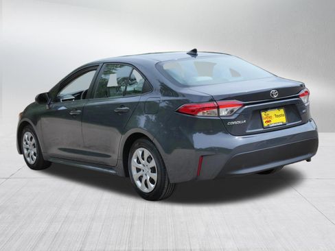 Used 2024 Toyota Corolla LE FWD image 6