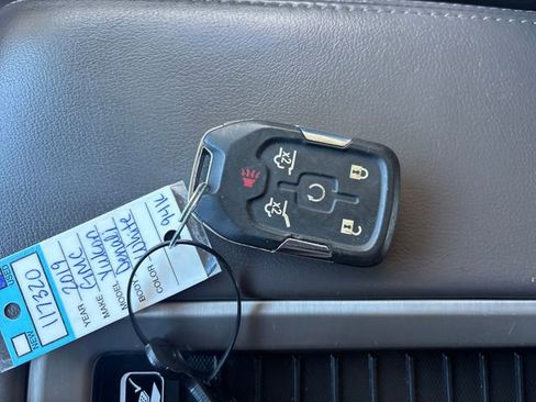 Used 2019 GMC Yukon Denali w/ Denali Ultimate Package image 58