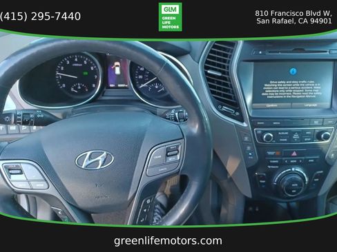 Used 2017 Hyundai Santa Fe Limited w/ Cargo Package FWD image 6
