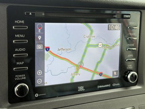Used 2019 Toyota Sienna SE w/ SE Preferred Package FWD image 19