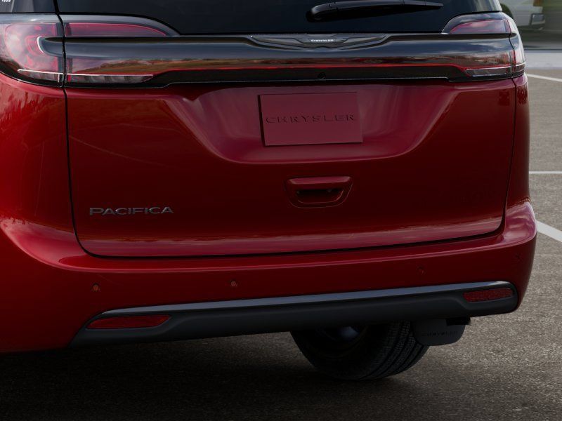 New 2026 Chrysler Pacifica Select FWD image 13
