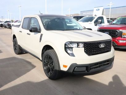 New 2025 Ford Maverick XLT w/ XLT Luxury Package